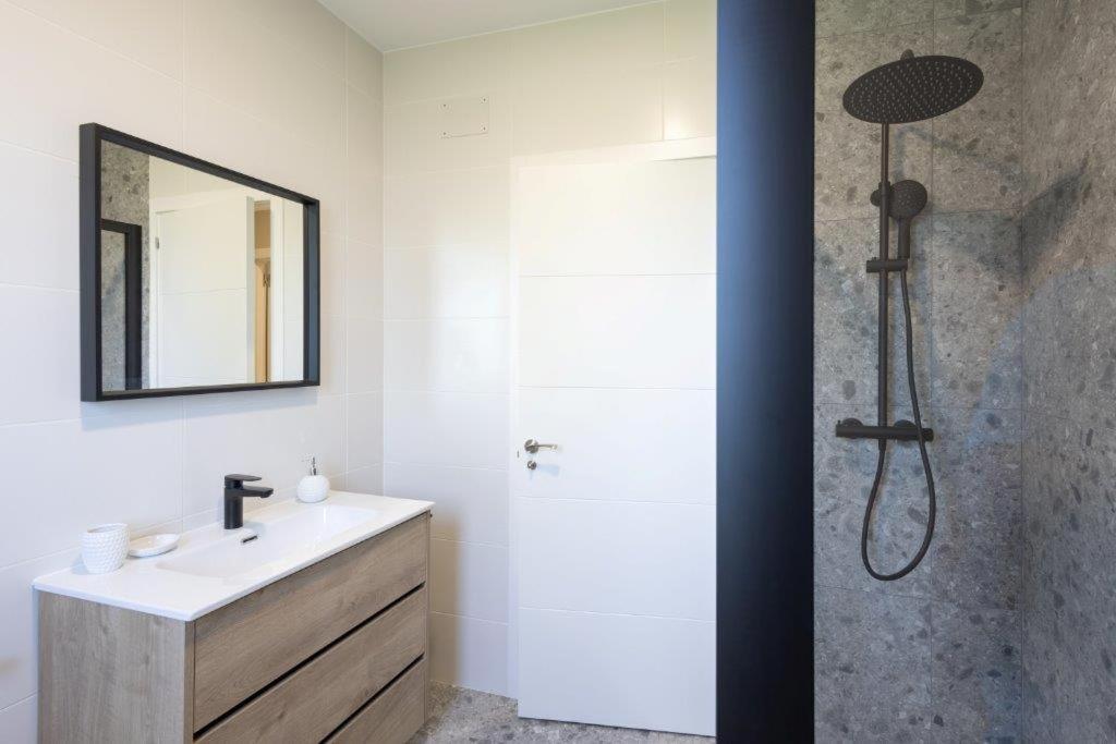 Mino Suites I Eksteriør billede